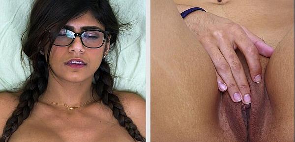  An intimate encounter with Mia Khalifa on Camster.com